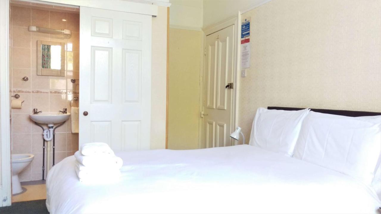 פלימות' The George Guest House מראה חיצוני תמונה